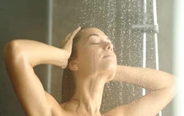 Shower at Doha Airport